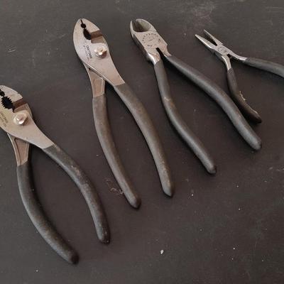 4- piece Black handled Craftsman Plier set