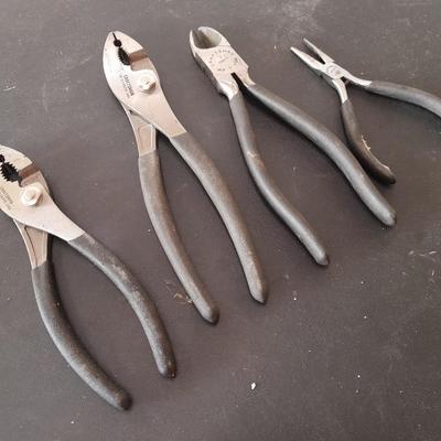 4- piece Black handled Craftsman Plier set
