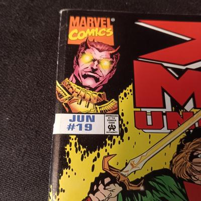3 COMIC BOOKS