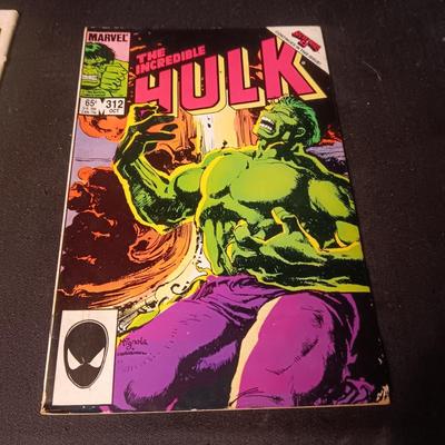 2 MARVEL COMIC BOOKS