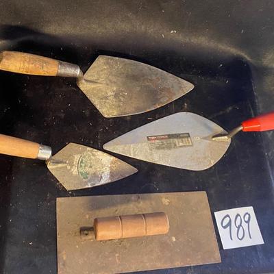 Trowel Lot