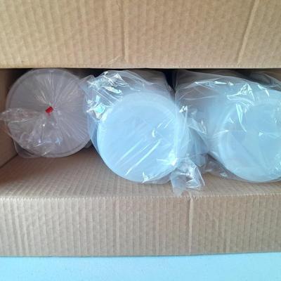 50 - Brand new 32 Ounce Deli Containers with lids - Preppers food storage!