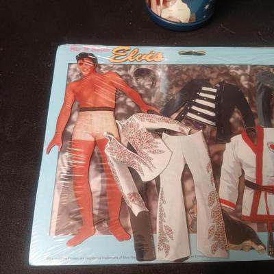 ELVIS YAHTZEE GAME AND A MAGNETIC MIX & MATCH ACTIVITY BOARD