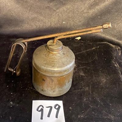 Vintage Oil Dispenser Can