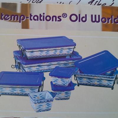 New in box temp-tations Old world From oven to table 16-piece set with cranberry-colored lids