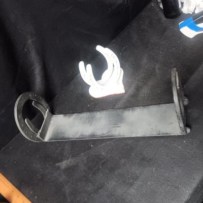 HORSESHOE BOOK HOLDER AND NAPKIN HOLDER