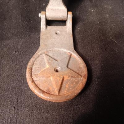 CAST IRON STEER DOOR KNOCKER