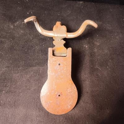 CAST IRON STEER DOOR KNOCKER