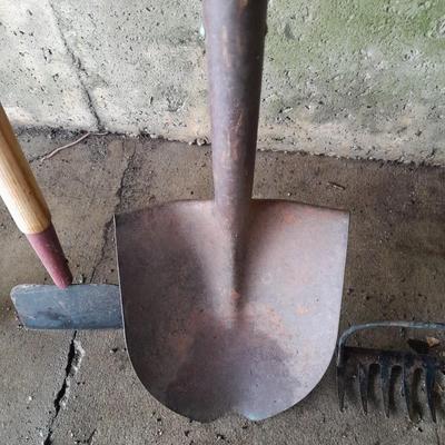 4 farm & Garden tools - Winged Weeder - Scraper tool = Irrigation shovel and steel headed rake
