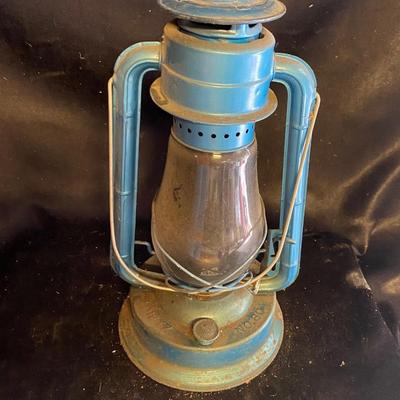 Vintage No. 80 Dietz Lantern