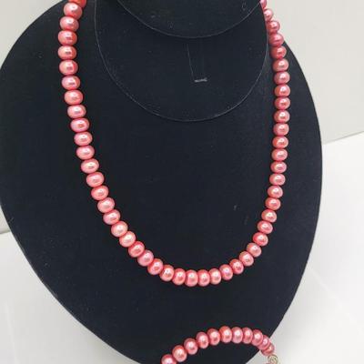 Pink Cultured Pearl Necklace & Bracelet