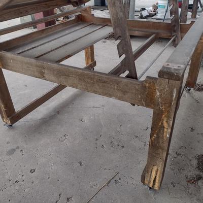 Wood Farmer's Market Display Stand Adjustable Tabletop