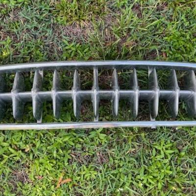 Vintage Corvette Grill