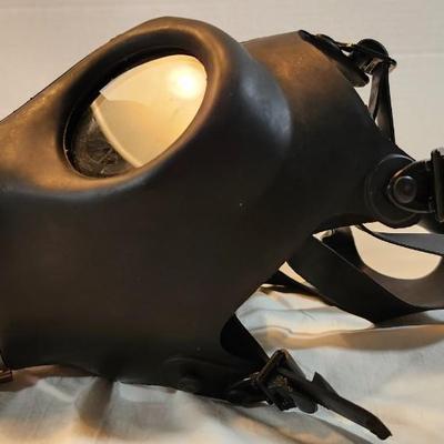 IS Mil Gas Mask w/ Filter