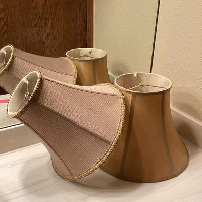 Lamp shade bundle