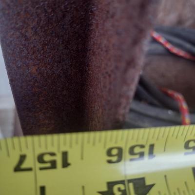 Metal Frame Tire Rack (No Contents)