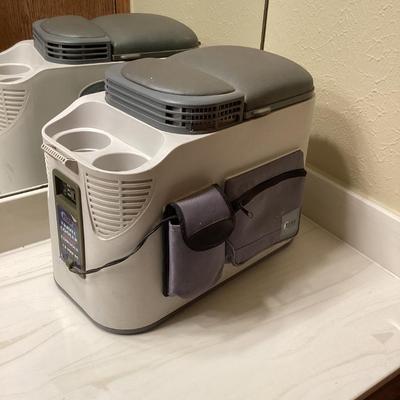 Travel cooler