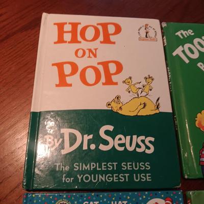 4 DR SEUSS BOOKS