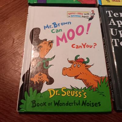 4 CHILDREN'S BOOKS