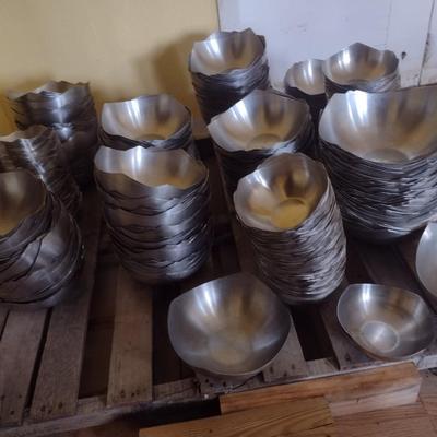 Commercial American Metalcraft Serving Bowls Various Sizes 100+ Pieces