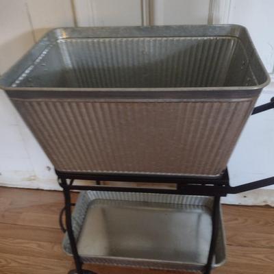 Metal Bucket and Tray Service Beverage Service Cart