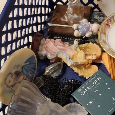 Glass knick knack bundle