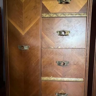 Three Piece Deco Waterfall Bedroom Furniture Set