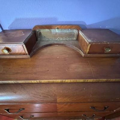 Three Piece Deco Waterfall Bedroom Furniture Set