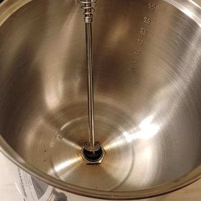 Coffee urn