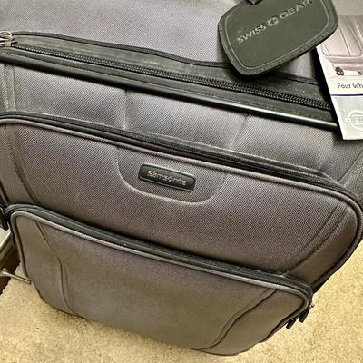 Set of 2 Samsonite Suitcases with 4 wheels Gray color