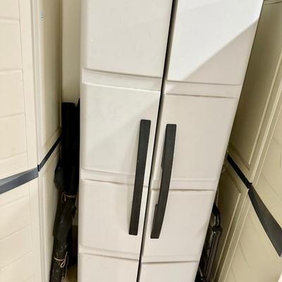 Garage Cabinet & Contents - Full of Goodies, Everything in photos included!!!!! Check it out!!