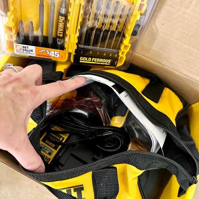 Lot of Garage Tools! Spreader, DeWalt drill NEW!!!!!.All tools in photos!!!