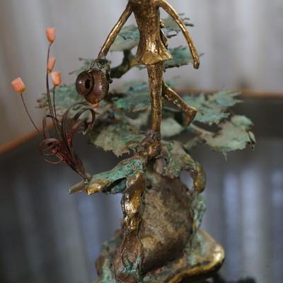 MARTIN BORJA MAGANESE BRONZE FIGURINE BRONZE LEAVES / PINK CORAL TULIPS