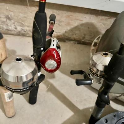 Golf Clubs &Fishing Poles (Rods and Reels), Brand new electric knife, Golf bag and more!!