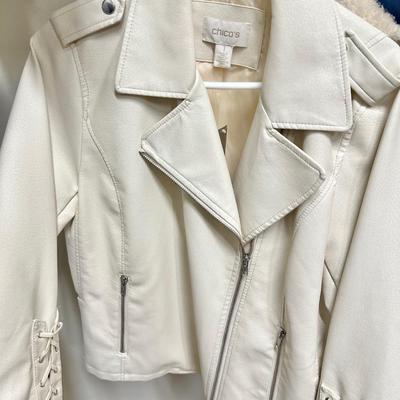 Beautiful Brand New Chicos Ladies Leather Jacket Size 1