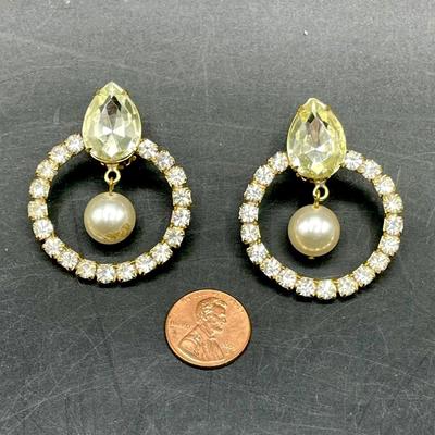 Gold Tone and Rhinestone/Pearl Clip on Earrings