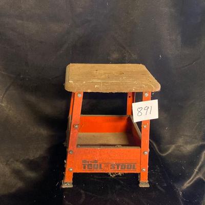 Harsh Tool Stool