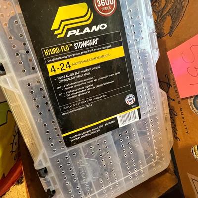 S39 miscellaneous hardware and containers