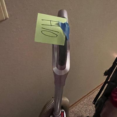 H10 Shark Vacuum needs to be cleaned