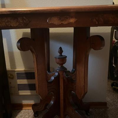 H8 small table