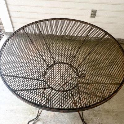 Five (5) Piece Iron Patio Set ~ *Read Details