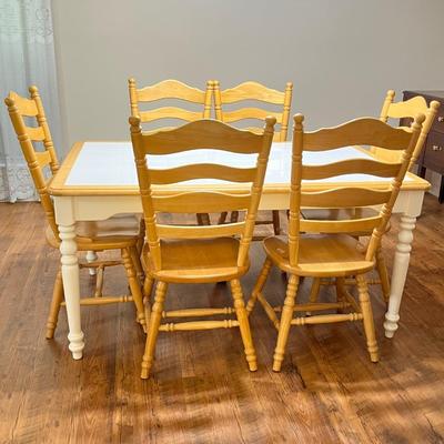 Farmhouse Pine Dinning Table With Six (6) Matching Chairs