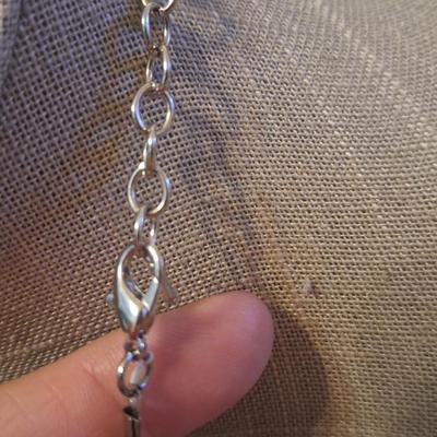 Beaded 18 in necklace