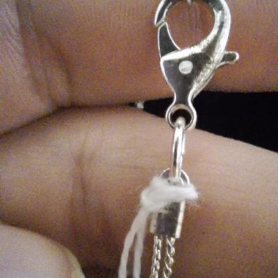 28 in necklace -Kendta Scott? Winter theme