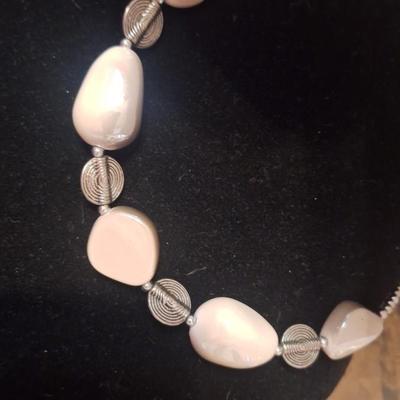 18-in beaded necklace