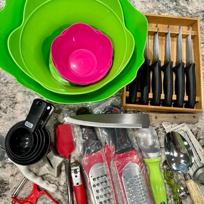 Miscellaneous Kitchen Tools Some brand new
