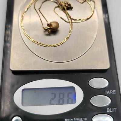 Vintage 14k Gold Small Apple Pendant Necklace