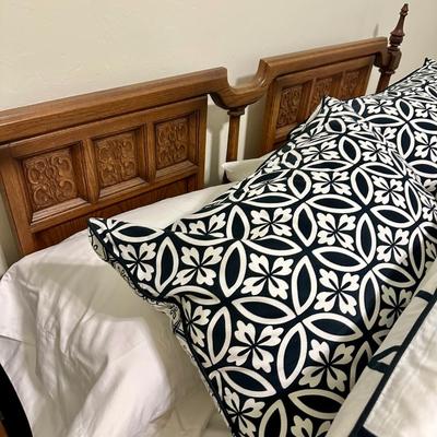 Full/Queen Bed Frame. Mattress is a Full Size and side table with everything in photo included! All Black and White Decor