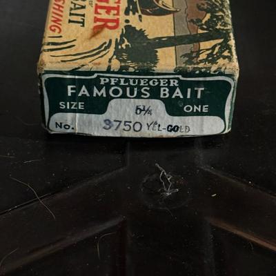Pflueger #3750 - 6 1/4 vintage lure