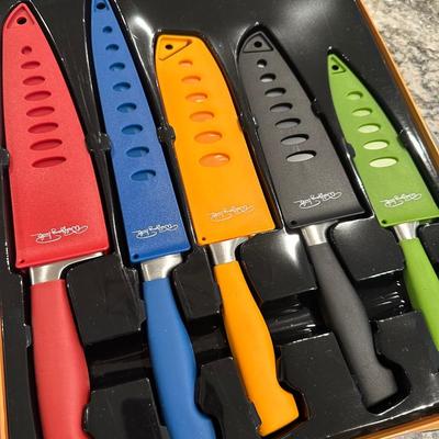 Brand New set of Wolfgang Puck Knives Set #2